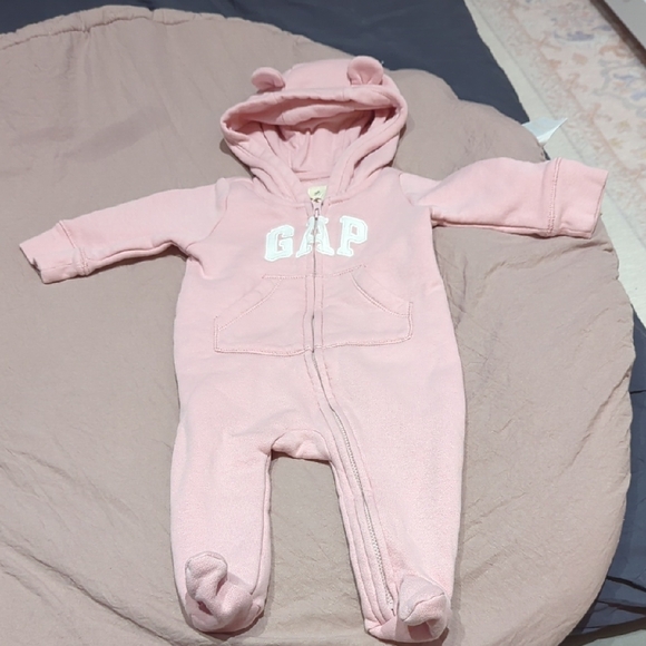 GAP Pink Kids One Piece - Picture 1 of 2
